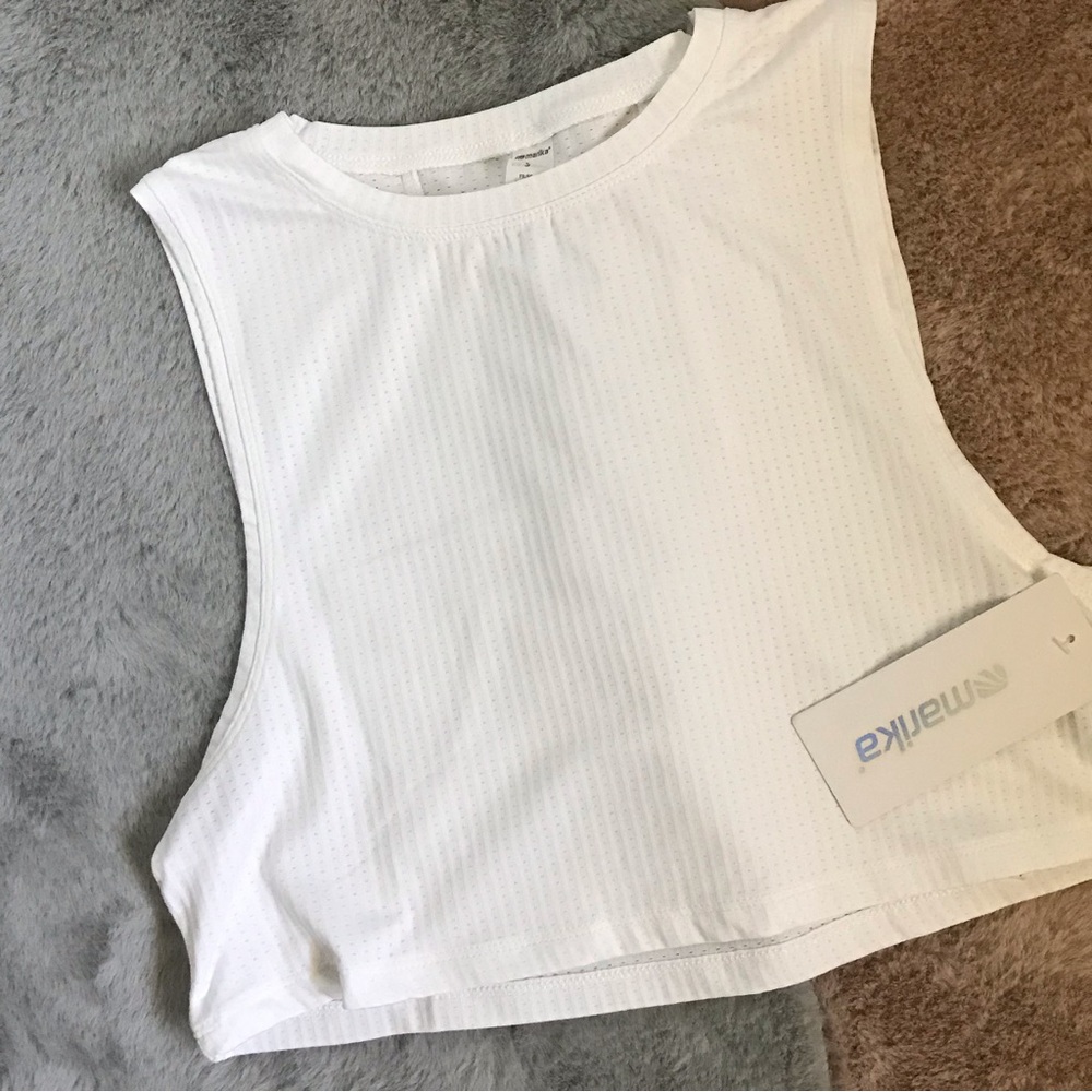 Marika white active tank